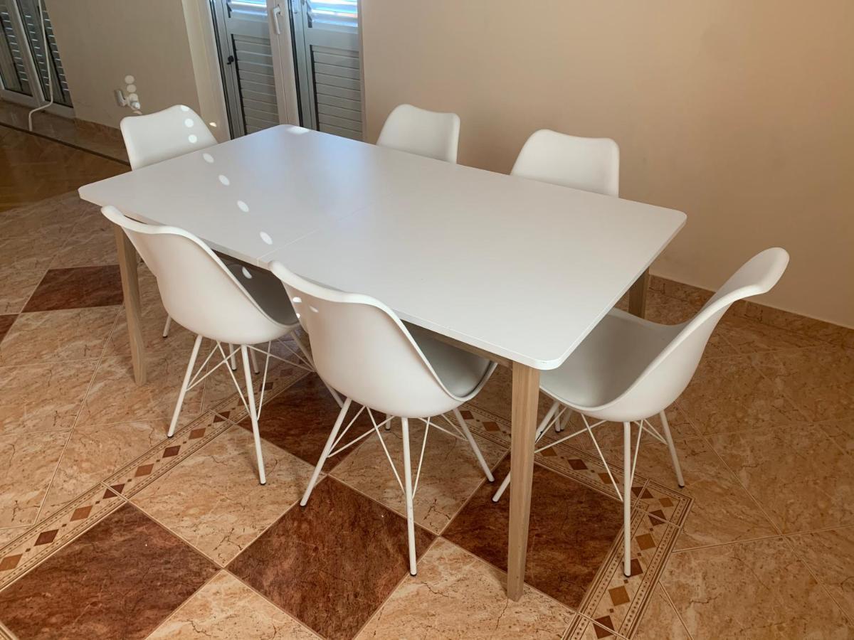 Kaštela Apartments Villa Ohana מראה חיצוני תמונה
