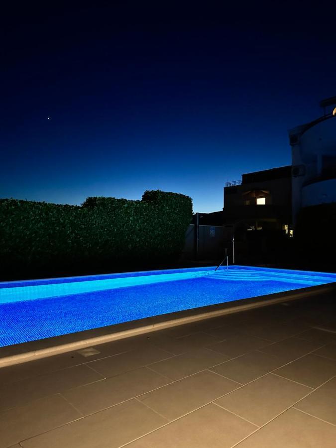 Kaštela Apartments Villa Ohana מראה חיצוני תמונה