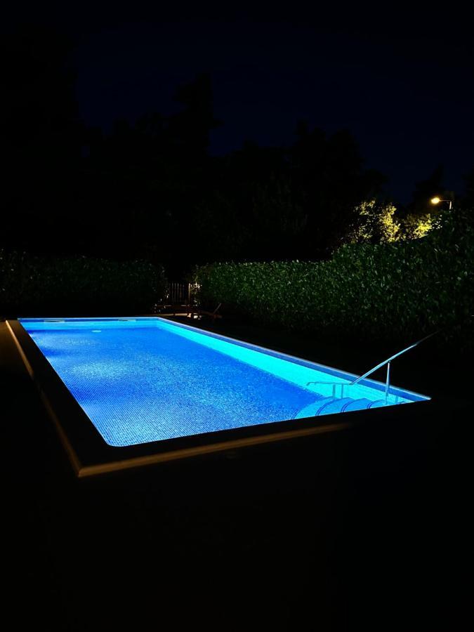 Kaštela Apartments Villa Ohana מראה חיצוני תמונה